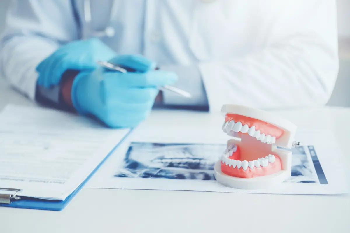 emergency dentist explaining the procedure
